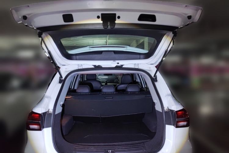 Used Roewe RX5 2018 20T Two-Wheel Drive Automatic Internet Smart Edition Exterior 5