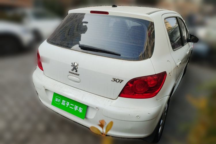 Used Peugeot 307 2013 Hatchback 1.6L Manual Comfort Edition