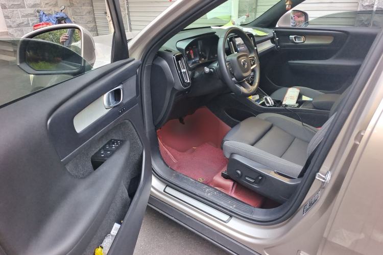 Used Volvo XC40 2023 B3 Zhiyuan Luxury Edition
