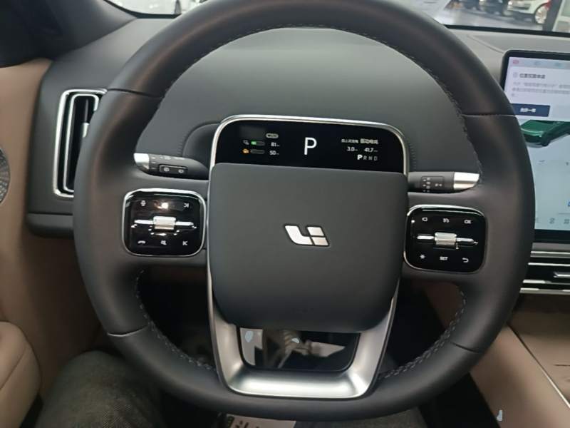 Used Li Auto L9 2025 Ultra Smart Refreshed Edition — 10