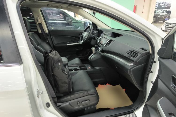 Used Honda CR-V 2015 2.4L four-wheel drive luxury version
