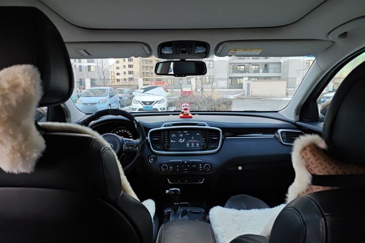 Used Kia Sorento 2015 Sorento L 2.4L Gasoline 4WD Elite Edition 5 Seats China IV Standard
