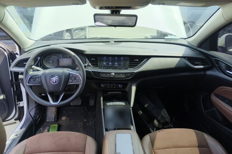 Used Buick Regal 2022 552T Smart Edition Center Console