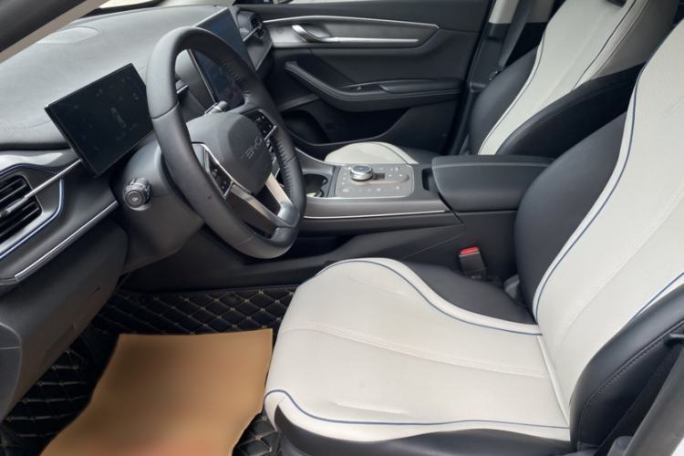 Used BYD Destroyer 05 2024 Honor Edition DM-i 120KM Luxury Model
