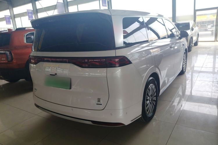 Used BYD Xia 2025 DM-i 1.5T 180km Beyond Edition