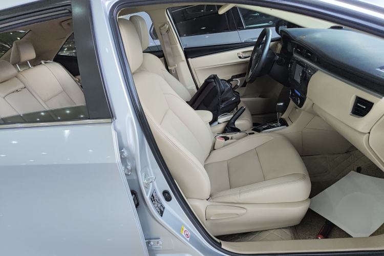 Used Toyota Corolla 2014 1.8L CVT GLX-i