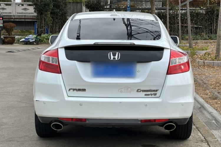 Used Honda Crosstour 2011 3.5L Prestige Edition
