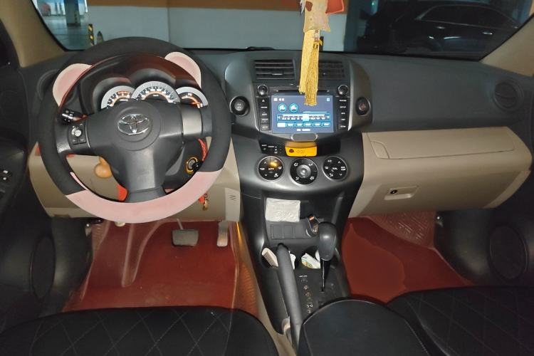 Used Toyota RAV4 2011 2.0L Automatic 4x4 Edition
