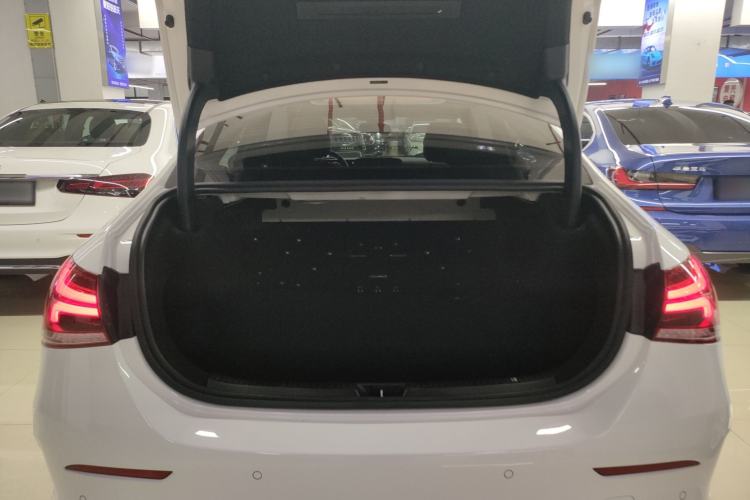 Used Mercedes-Benz A-Class 2021 A 200 L Sport Sedan Fashion Model