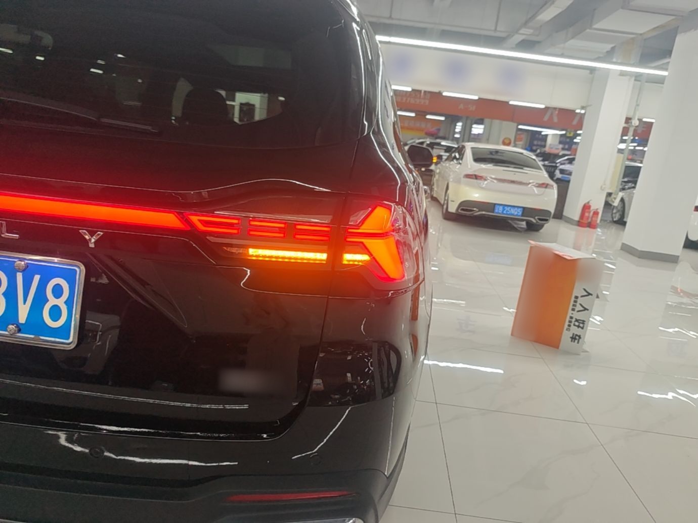 Geely Auto Haoyue L 2024 2.0T DCT Prestige Version — снимка 9