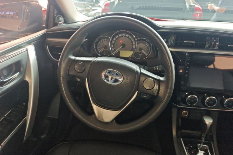 Used Toyota Corolla 2017 1.2T CVT GL-i Steering Wheel