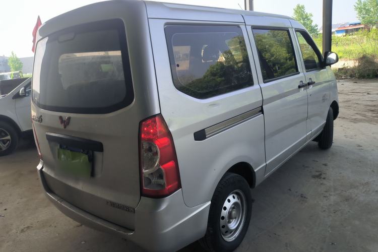 Used Wuling Rongguang 2020 1.2L S Base Model China VI Rear Right 45 Deg