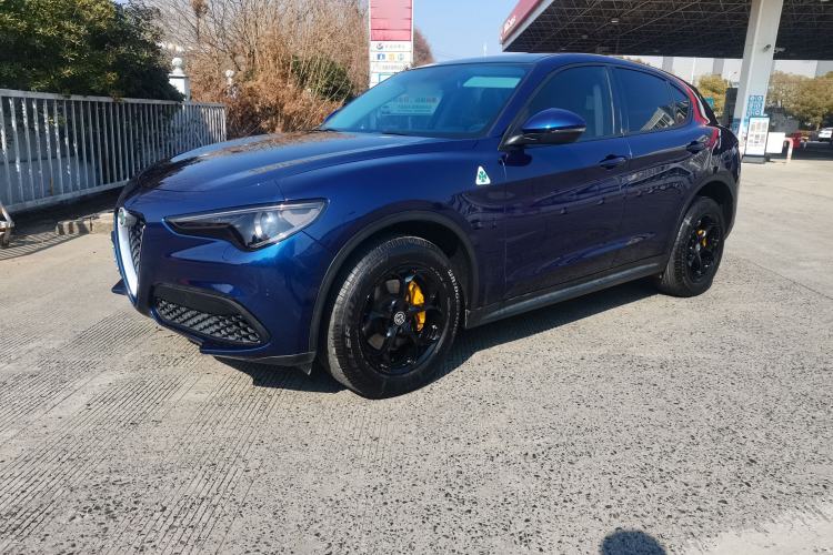 Used Alfa Romeo Stelvio 2017 2.0T 200HP Elite Edition