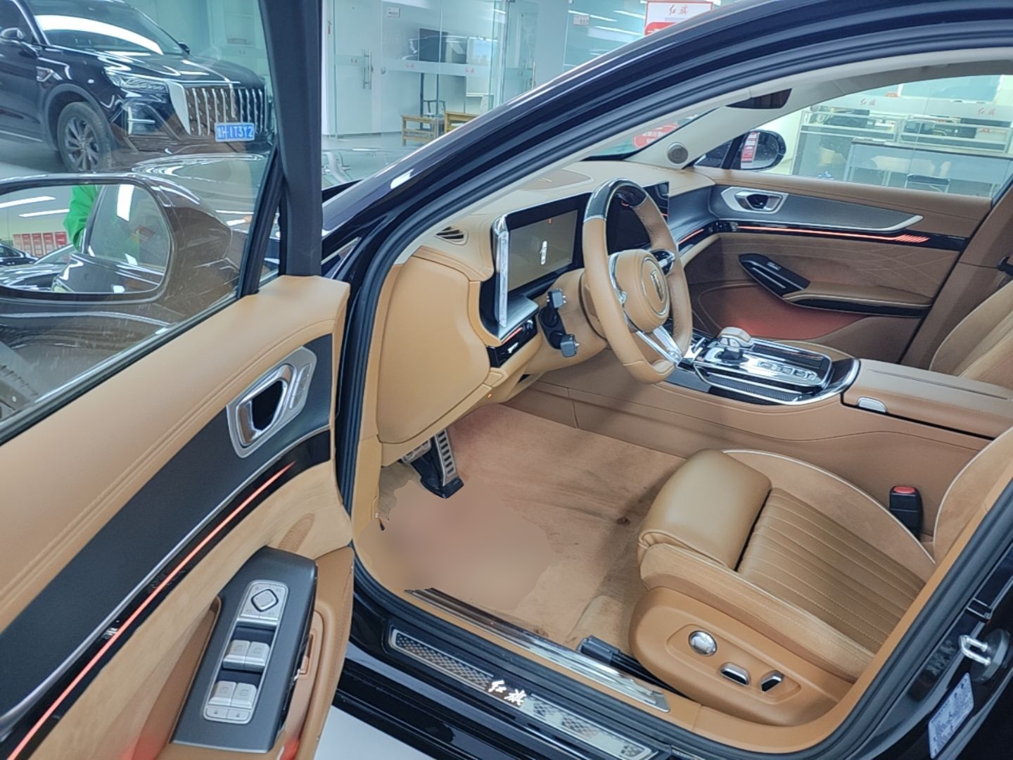 Hongqi H9 2025 2.0T Two-Wheel Drive Flagship Private Enjoyment Fashion Edition 5 Seats — снимка 18