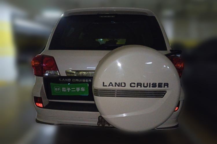 Used Toyota Land Cruiser 
