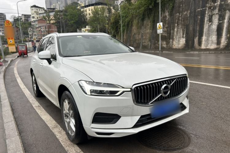 Used Volvo XC60 2019 T5 4x4 Smart Edition China VI Standard