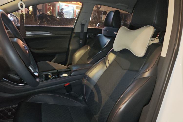 Used Changan Eado 2019 Blue Whale Edition 280T GDI DCT High-Speed Model
