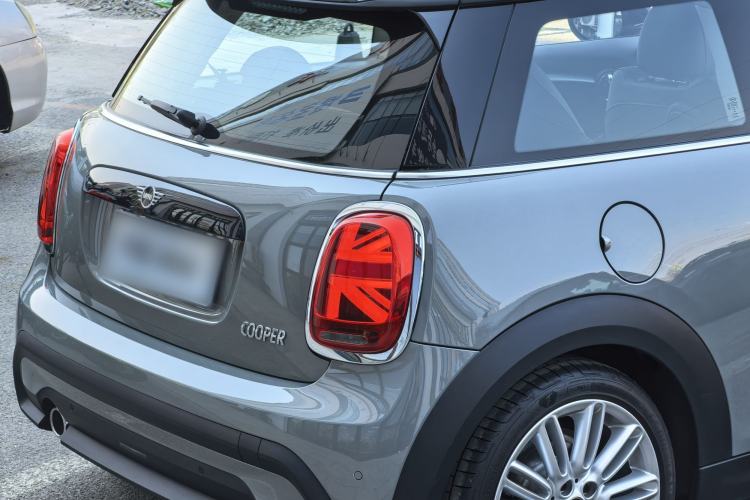 Used MINI MINI 2022 1.5T COOPER Classic Edition