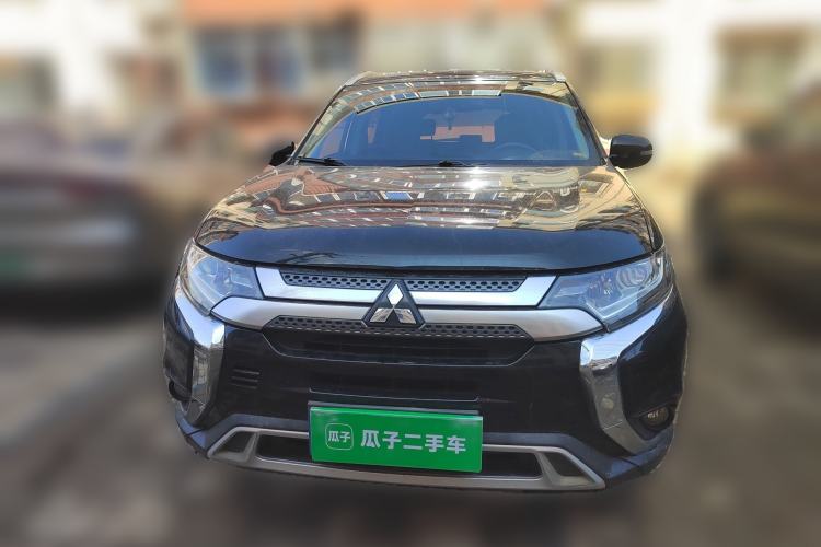 Used Mitsubishi Outlander 2020 2.0L Two-Wheel Drive Enjoyment Version 5 Seats
