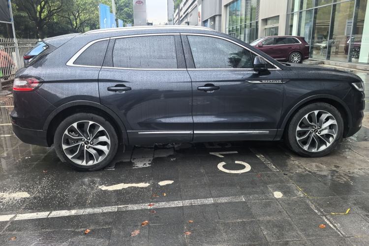 Used Lincoln Nautilus 2021 2.0T Four-Wheel Drive Luxury Edition
