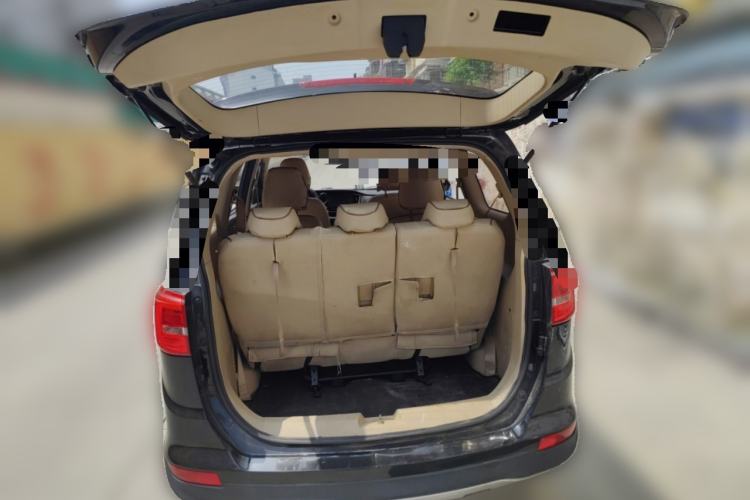 Used Baojun 730 2016 Revised 1.5L Manual Standard Version 7 Seats China V Emission Standard
