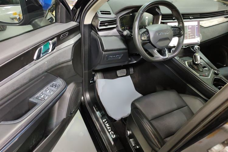 Used Lynk & Co 01 2021 2.0TD Two-Wheel-Drive Pro Trim
