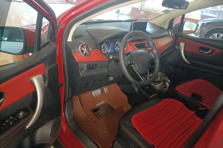 Used Haval H1 2015 1.5L AMT Luxury Model Driver Seat