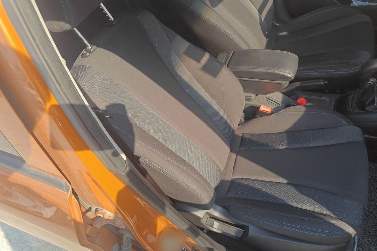 Used Baojun 310 2016 1.2L manual Comfort trim level
