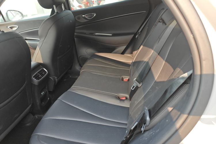 Used BYD Sealion 06 New Energy 2025 Model EV 520 Navigation Edition Left Rear Seat