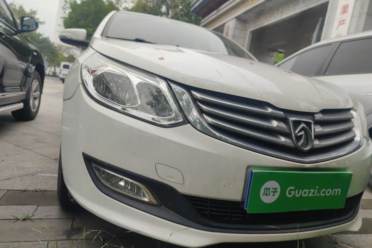 Used Baojun 610 2014 1.5L manual Comfort trim level