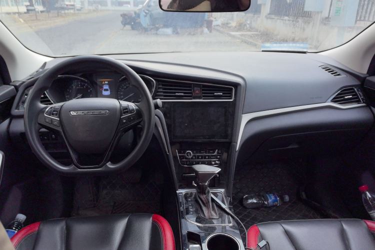 Used Venucia D60 2020 1.6L XL CVT Enjoyment Edition
