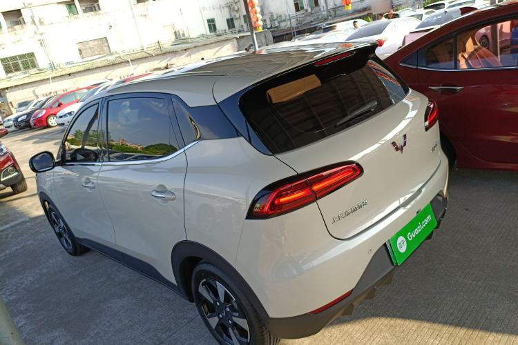 Used Wuling Bingo PLUS 2024 330 km Range Five-Seater Version