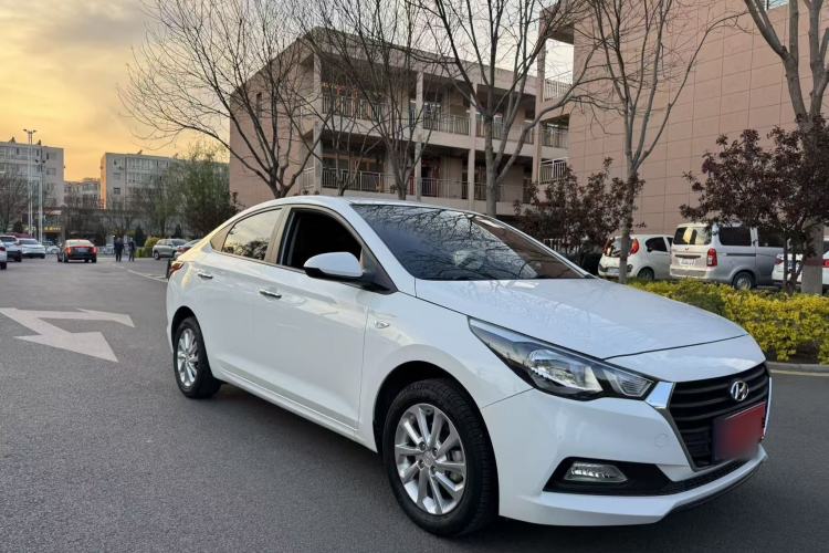 Used Hyundai Verna (new generation) 2016 1.4L Manual Cool Edition GLS Exterior 1