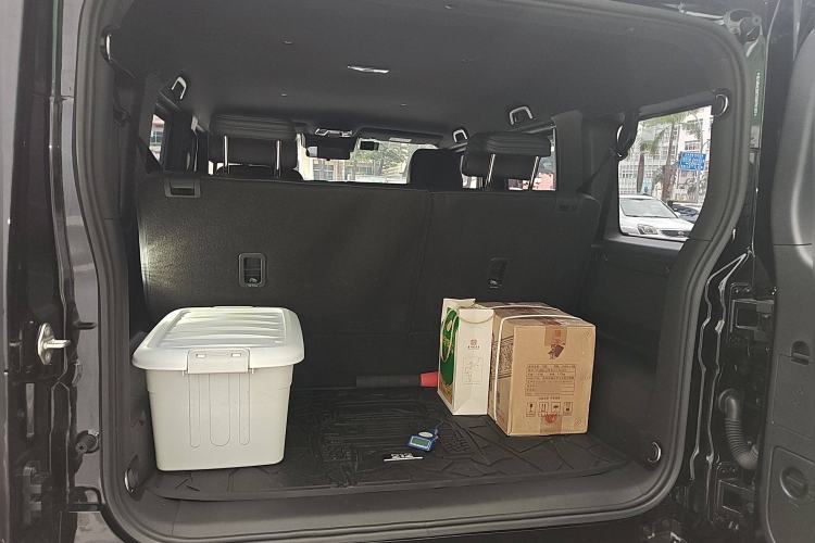 Used 212 T01 2024 2.0T Mechanic
