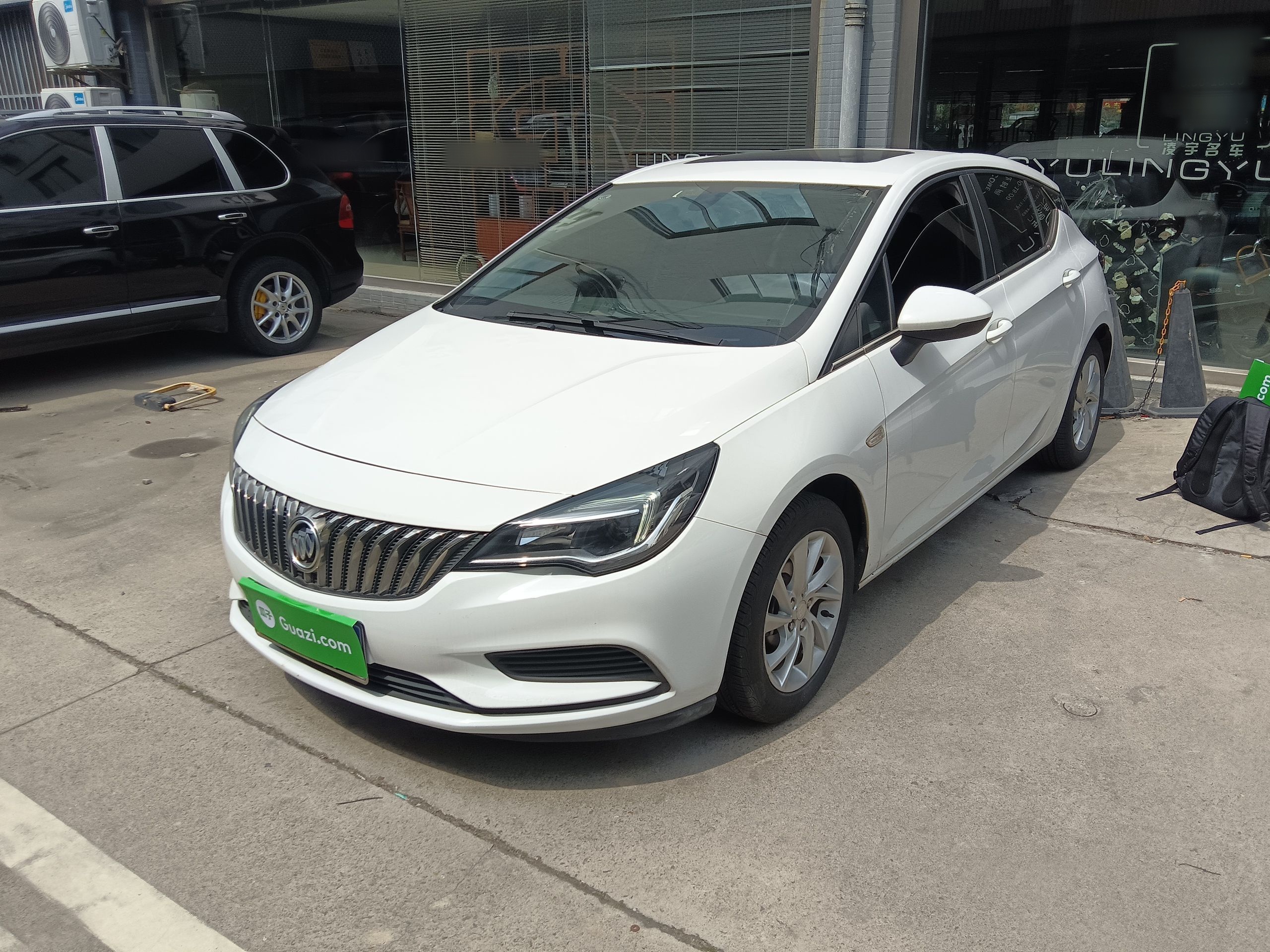 Parte inferior delantera