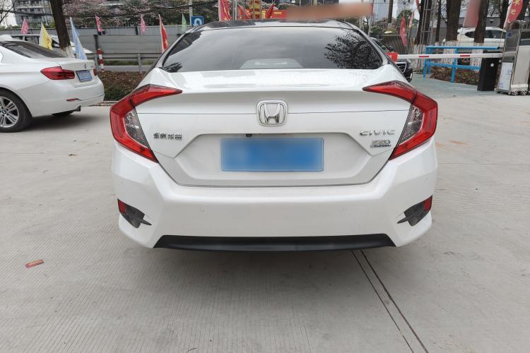 Used Honda Civic 2016 220TURBO CVT Luxury Edition
