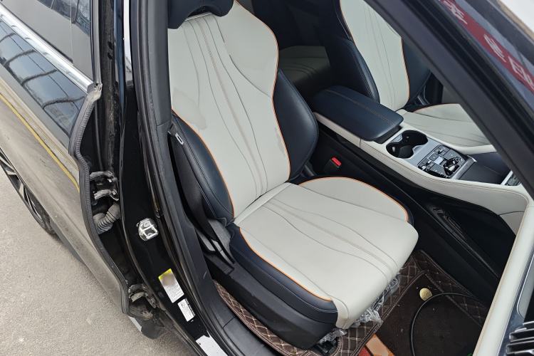 Used BYD Song PLUS New Energy 2023 Champion Edition DM-i 110KM Flagship Model Right Front Seat