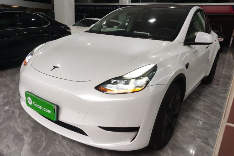 Used Tesla Model Y 2023 Rear-Wheel-Drive Version

