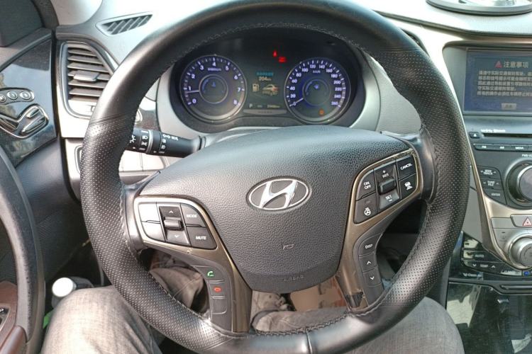 Used Hyundai Azera 2011 3.0L Flagship Edition