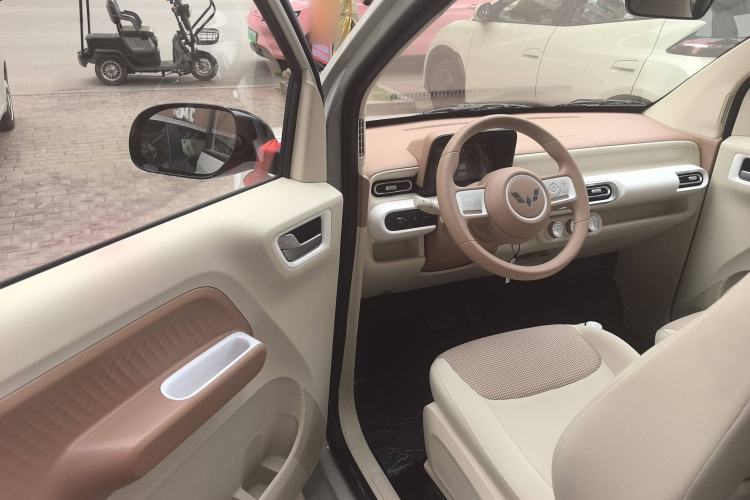 Used Wuling Hongguang MINIEV 2024 3rd Generation 215km Youth Edition