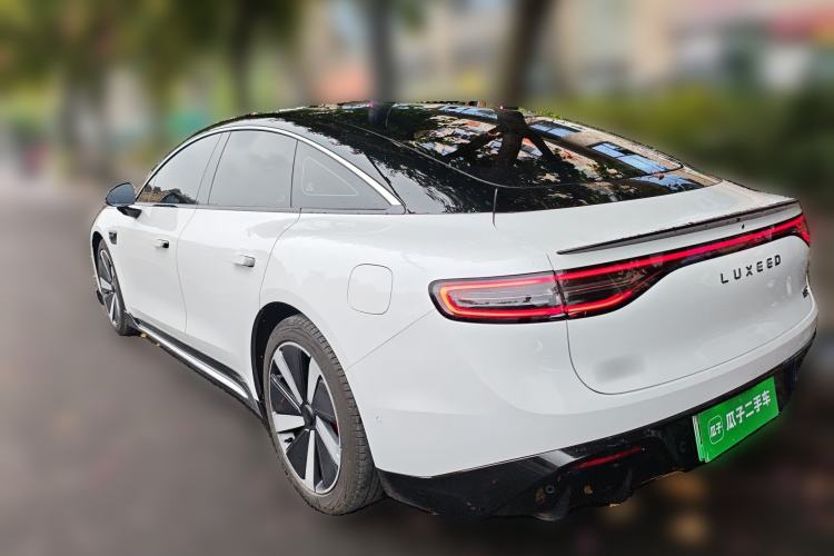 Used Hima Luxeed S7 2024 Max RS
