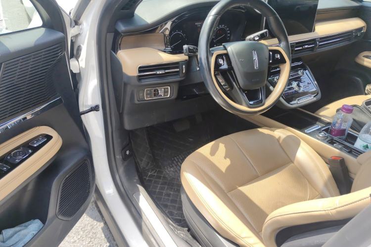 Used Lincoln Corsair 2021 2.0T Two-Wheel-Drive Luxury Edition