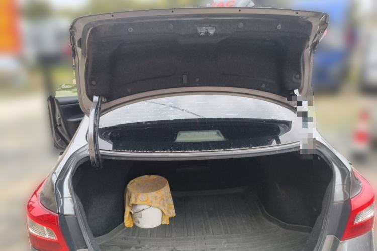 Used Nissan Sylphy 2021 Classic 1.6XL CVT Luxury Edition Trunk