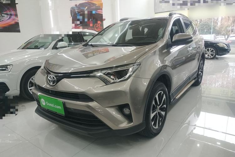Used Toyota RAV4 2016 2.0L CVT Two-Wheel Drive Fashion Edition China V Standard