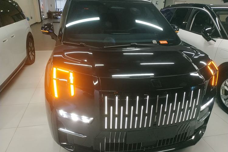 Used Zeekr 009 2022 Revised WE Version
