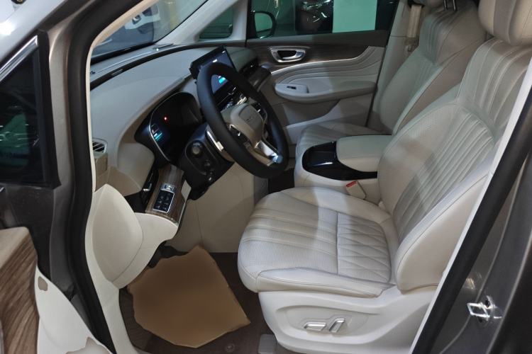 Used Roewe iMAX8 2023 400TGI Comfort Edition