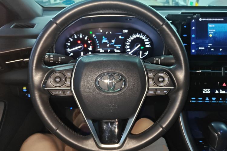 Used Toyota Avalon 2023 2.5L Luxury Edition Steering Wheel