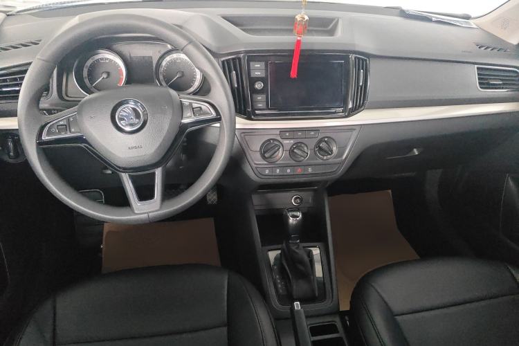 Used Skoda Kamiq 2018 1.5L Automatic Standard Version China V Emission Standard Center Console