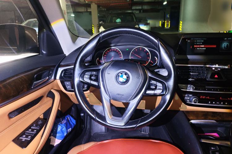 Used BMW 5 Series 2018 528Li Launch Special Edition
