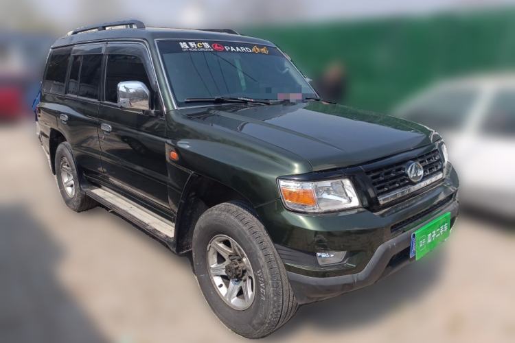 Used Leopaard Q6 2015 2.4L Manual 4x4 Excellence Edition
